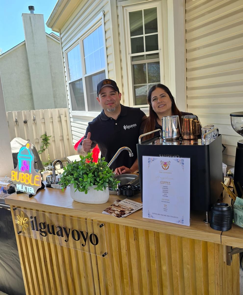 IL Guayoyo mobile beverage bar at an event