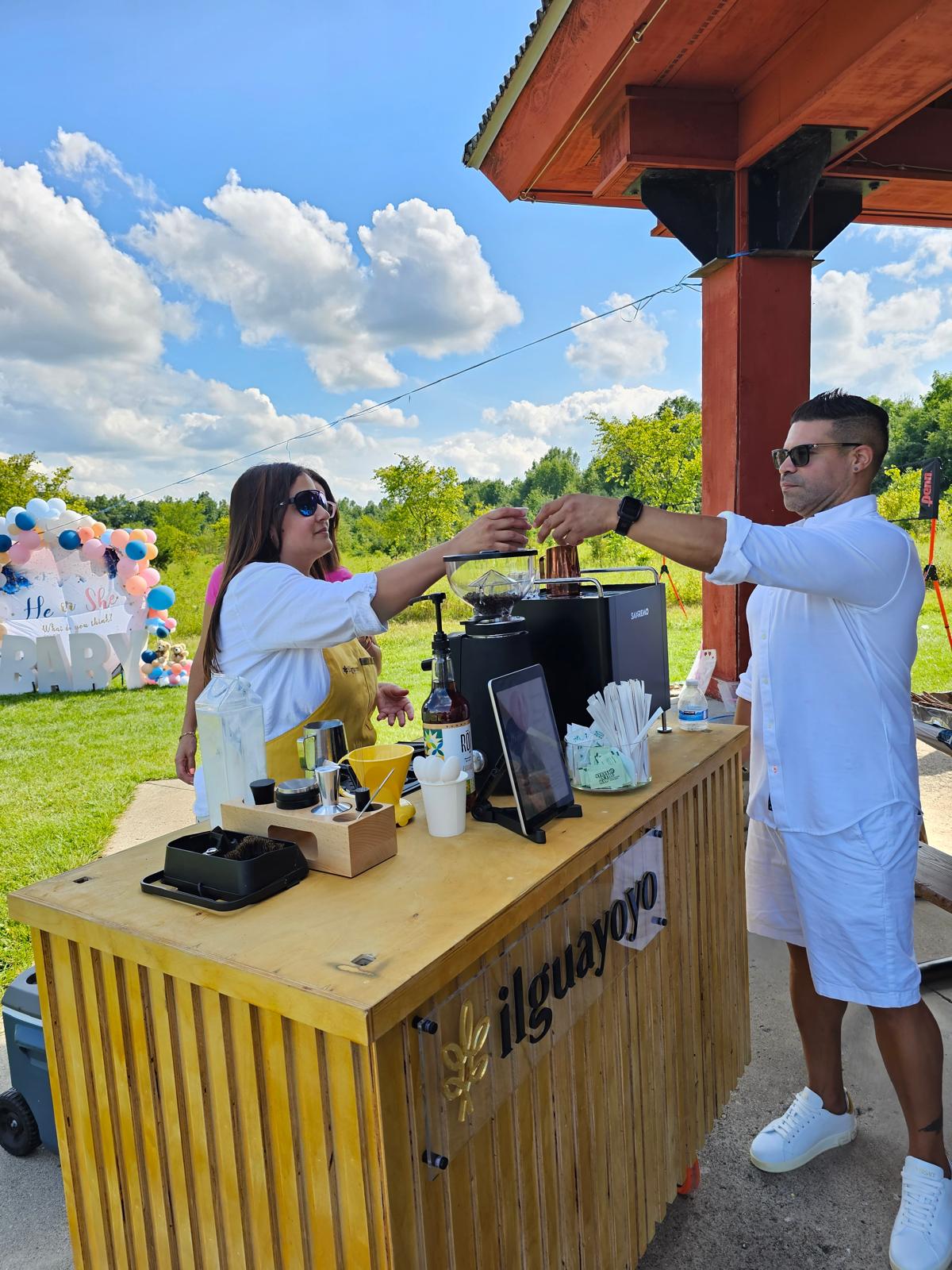 IL Guayoyo mobile beverage bar at an event