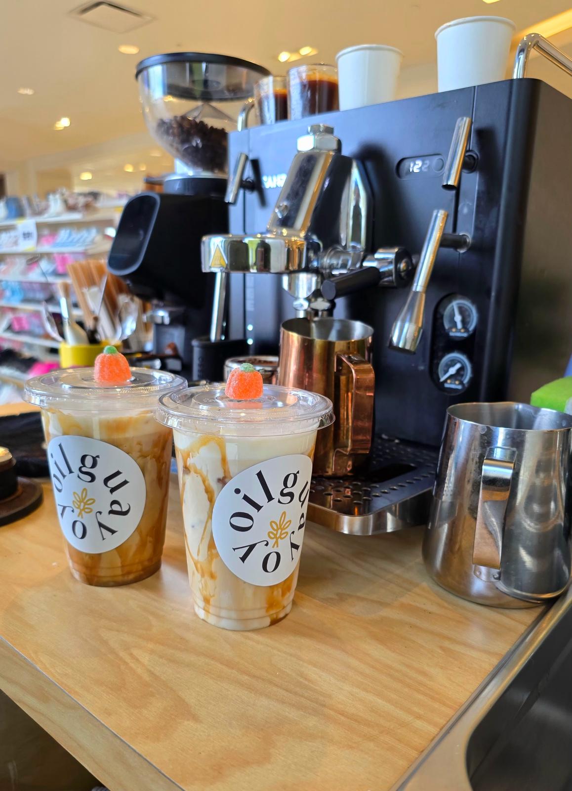 IL Guayoyo mobile beverage bar at an event