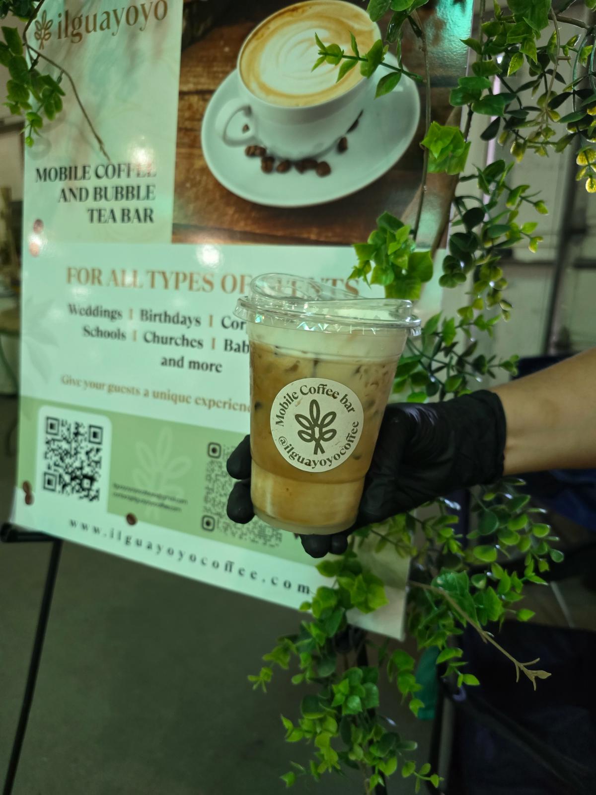 IL Guayoyo mobile beverage bar at an event